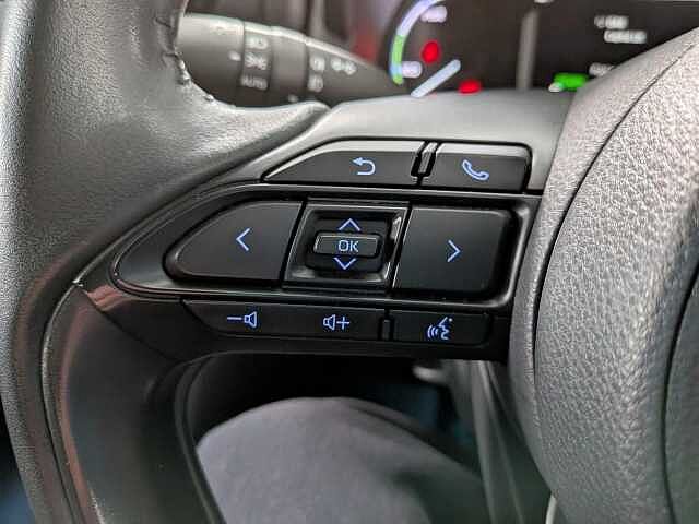 Toyota Yaris Cross 1.5 VVT-h Design SUV 5dr Petrol Hybrid E-CVT Euro 6 (s/s) (116 ps)