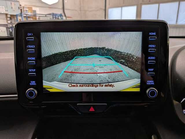 Toyota Yaris Cross 1.5 VVT-h Design SUV 5dr Petrol Hybrid E-CVT Euro 6 (s/s) (116 ps)