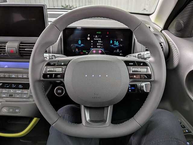 Hyundai INSTER Long Range 49kWh Cross Auto 5dr