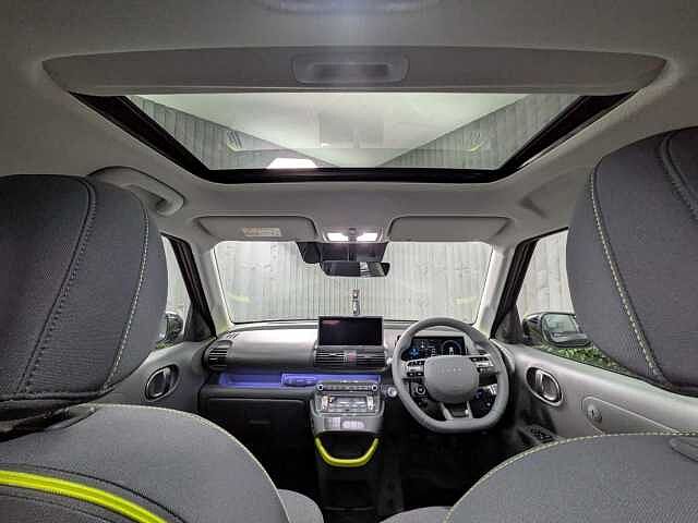 Hyundai INSTER Long Range 49kWh Cross Auto 5dr
