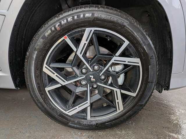 Hyundai TUCSON 1.6 T-GDi N Line S Auto Euro 6 (s/s) 5dr Shimmering Silver