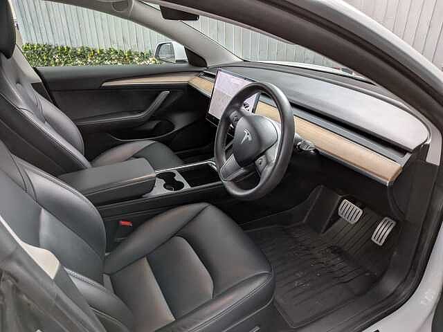 Tesla Model 3 (Dual Motor) Performance Auto 4WDE 4dr (Performance Upgrade)