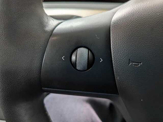 Tesla Model 3 (Dual Motor) Performance Auto 4WDE 4dr (Performance Upgrade)