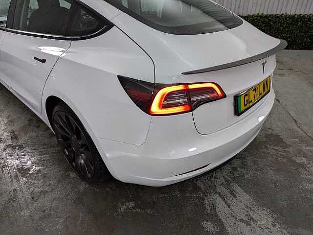 Tesla Model 3 (Dual Motor) Performance Auto 4WDE 4dr (Performance Upgrade)