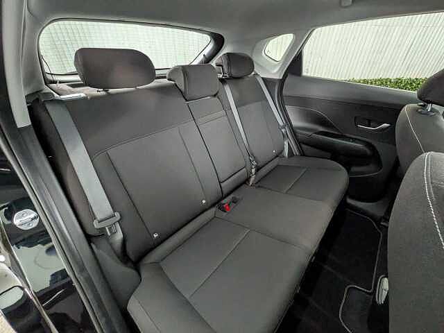 Hyundai KONA 65.4kWh Advance Auto 5dr