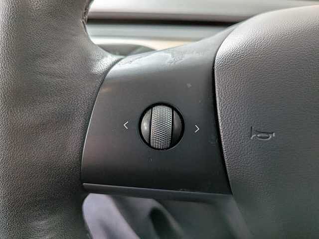 Tesla Model 3 (Dual Motor) Long Range Auto 4WDE 4dr