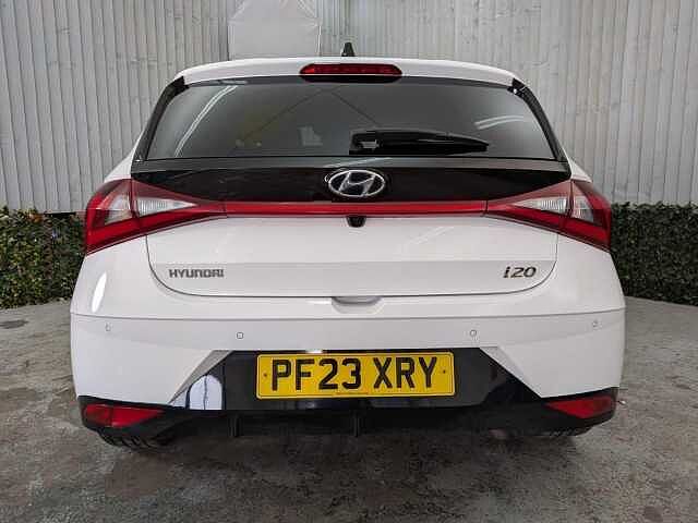 Hyundai I20 1.0 T-GDi MHEV Premium Euro 6 (s/s) 5dr Atlas White