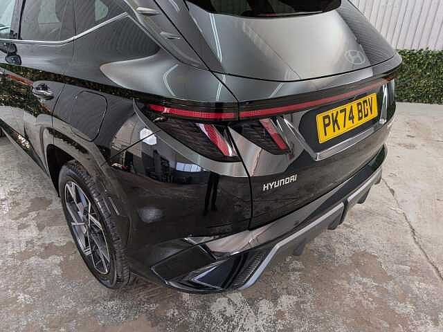 Hyundai TUCSON 1.6 T-GDi N Line S Auto Euro 6 (s/s) 5dr Abyss Black