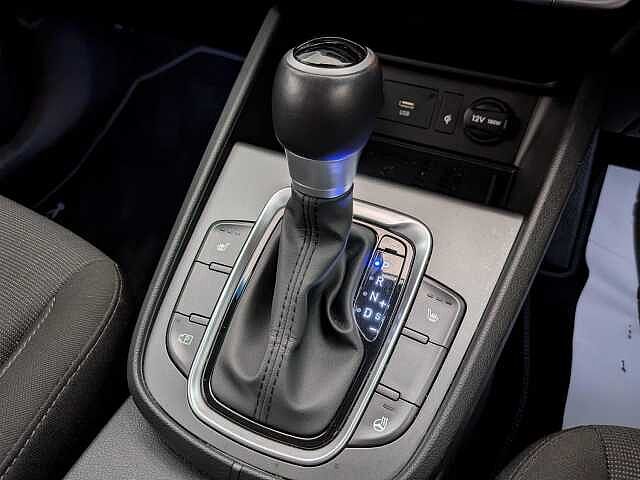 Hyundai KONA 1.6 h-GDi Premium DCT Euro 6 (s/s) 5dr Surfy Blue