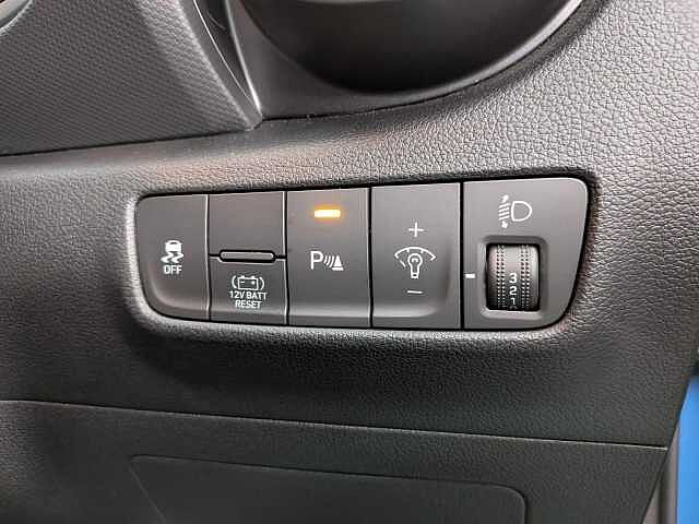 Hyundai KONA 1.6 h-GDi Premium DCT Euro 6 (s/s) 5dr Surfy Blue