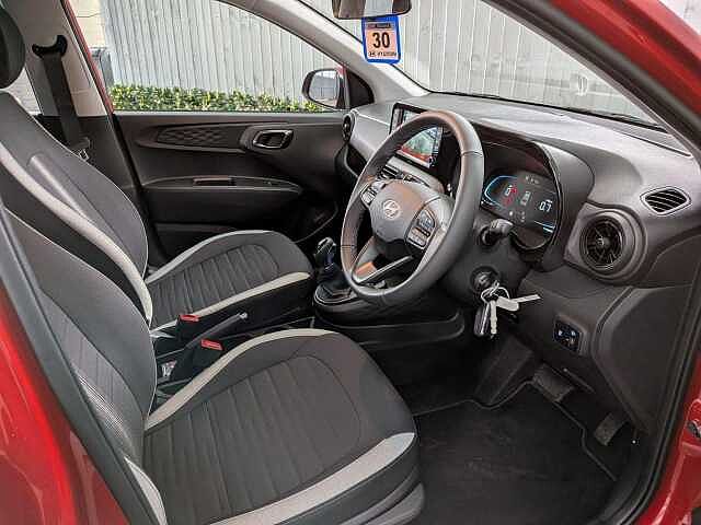 Hyundai I10 1.0 Advance Auto Euro 6 (s/s) 5dr Red