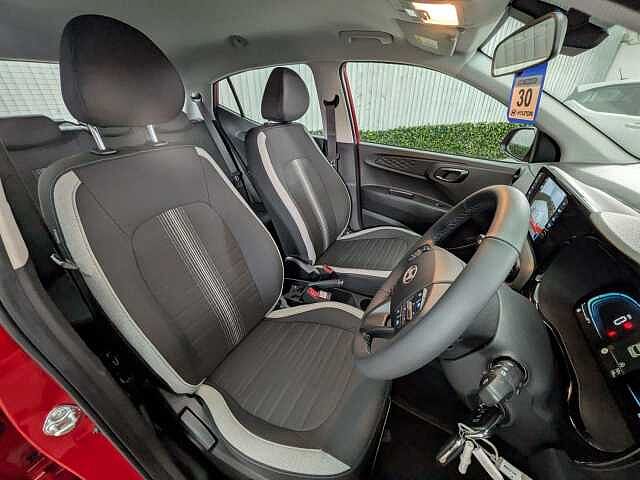 Hyundai I10 1.0 Advance Auto Euro 6 (s/s) 5dr Red