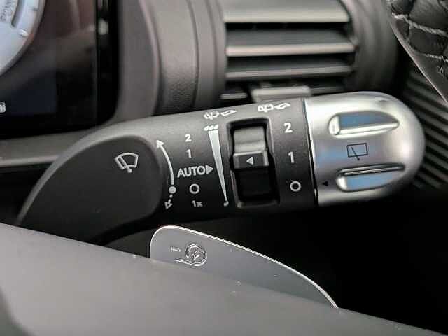 Hyundai INSTER Long Range 49kWh 02 Auto 5dr Jungle Khaki