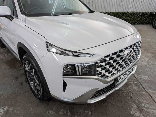 Hyundai SANTA FE 1.6 T-GDi 13.8kWh Premium Auto 4WD Euro 6 (s/s) 5dr Glacier White