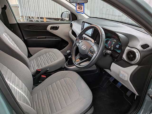 Hyundai I10 1.2 Premium Euro 6 (s/s) 5dr Mangrove Green
