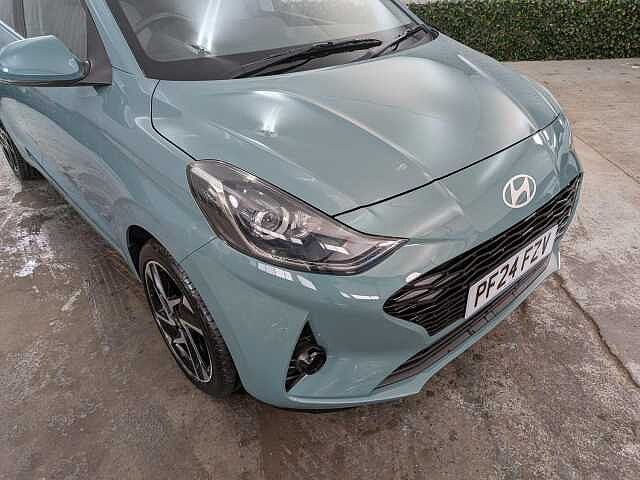 Hyundai I10 1.2 Premium Euro 6 (s/s) 5dr Mangrove Green
