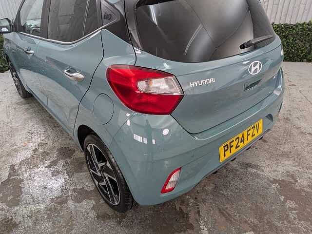 Hyundai I10 1.2 Premium Euro 6 (s/s) 5dr Mangrove Green