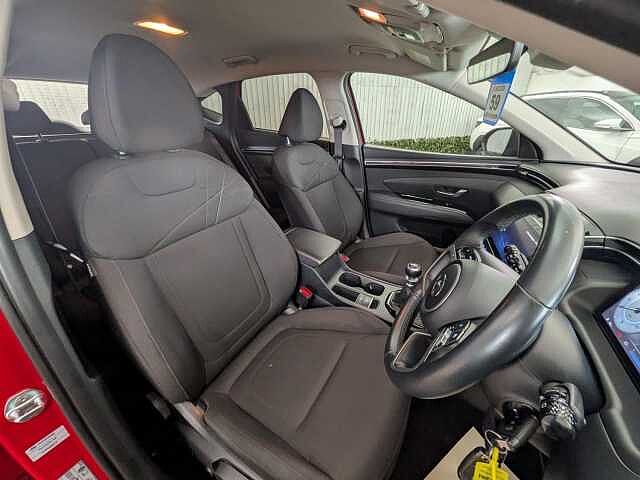 Hyundai TUCSON 1.6 T-GDi SE Connect Euro 6 (s/s) 5dr Red