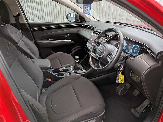 Hyundai TUCSON 1.6 T-GDi SE Connect Euro 6 (s/s) 5dr Red