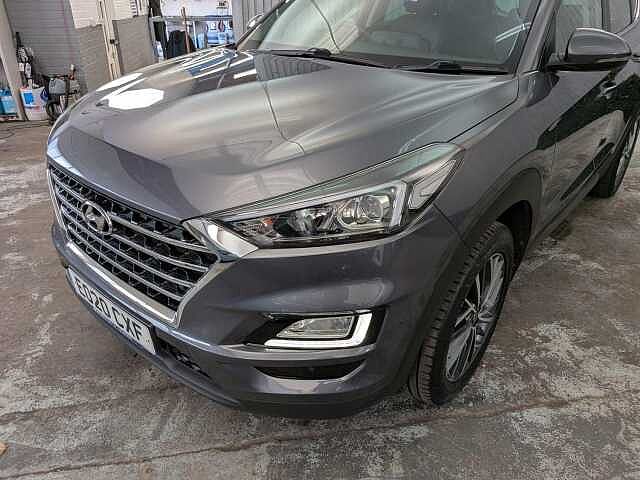 Hyundai TUCSON 1.6 GDi Premium Euro 6 (s/s) 5dr Micron Grey