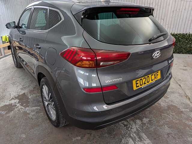 Hyundai TUCSON 1.6 GDi Premium Euro 6 (s/s) 5dr Micron Grey
