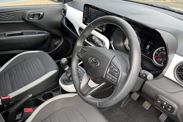 Hyundai i10 1.2 MPi Premium 5dr