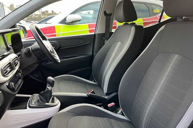 Hyundai i10 1.2 MPi Premium 5dr