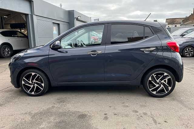Hyundai i10 1.2 MPi Premium 5dr