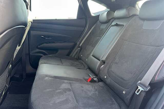 Hyundai TUCSON 1.6T Hybrid N Line S 5dr Auto White