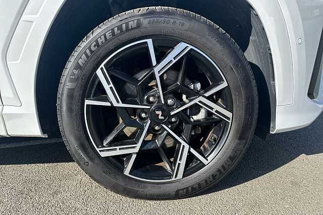 Hyundai TUCSON 1.6T Hybrid N Line S 5dr Auto White