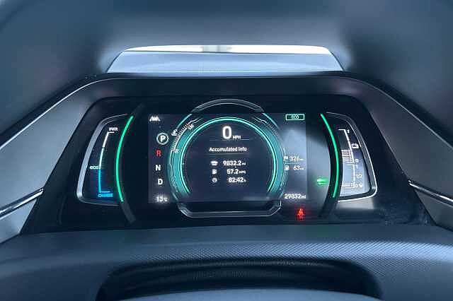 Hyundai IONIQ 1.6 GDi Hybrid Premium 5dr DCT Black