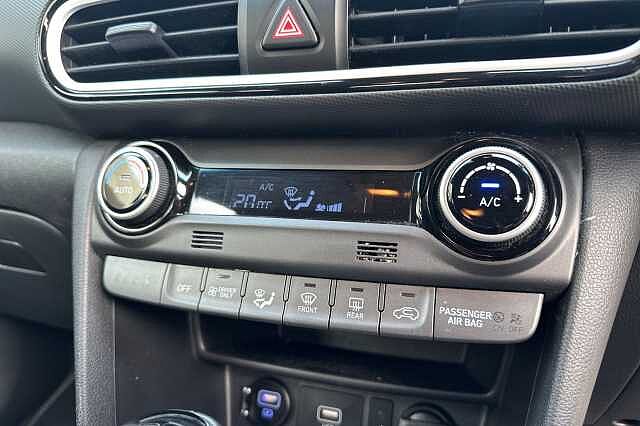 Hyundai KONA 1.6 GDi Hybrid Premium 5dr DCT
