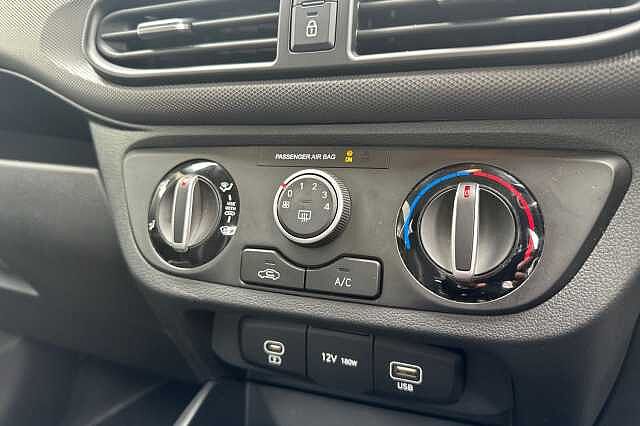 Hyundai I10 1.2 [79] Advance 5dr Auto [Nav] White