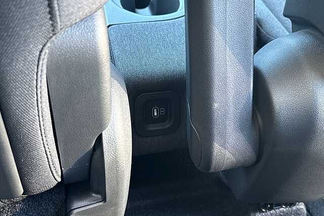 Hyundai INSTER 85kW 02 49kWh 5dr Auto Beige