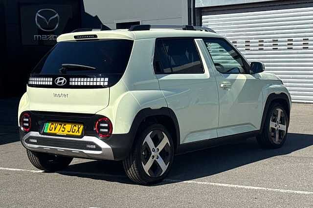 Hyundai INSTER 85kW 02 49kWh 5dr Auto Beige
