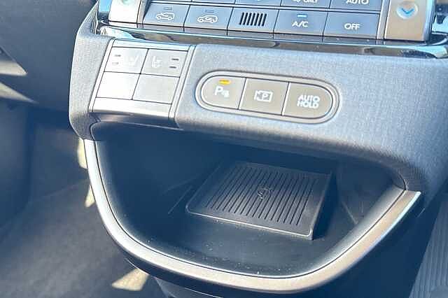 Hyundai INSTER 85kW 02 49kWh 5dr Auto Beige