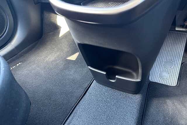 Hyundai INSTER 85kW 02 49kWh 5dr Auto Beige