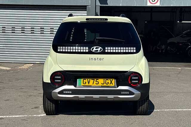 Hyundai INSTER 85kW 02 49kWh 5dr Auto Beige