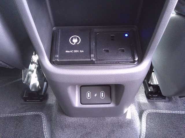 Hyundai KONA E (218ps) Ultimate