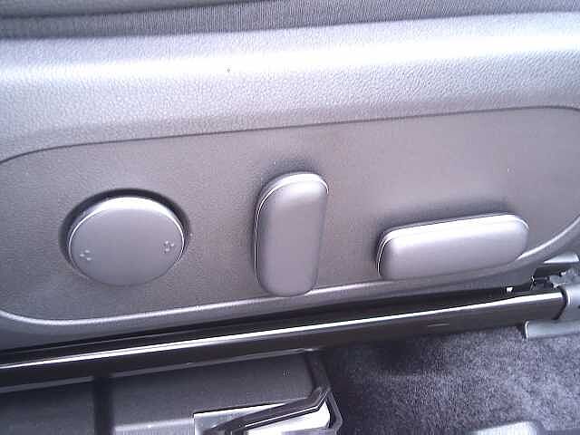 Hyundai KONA 1.6 Hybrid 129 Ultimate 5dr DCT Atlas White