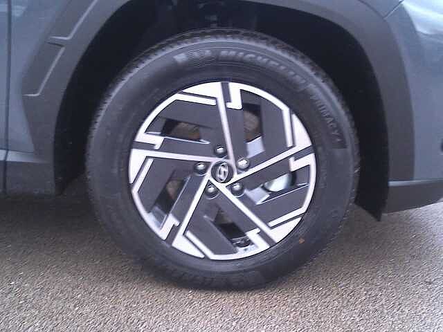 Hyundai TUCSON 1.6T Advance 5dr