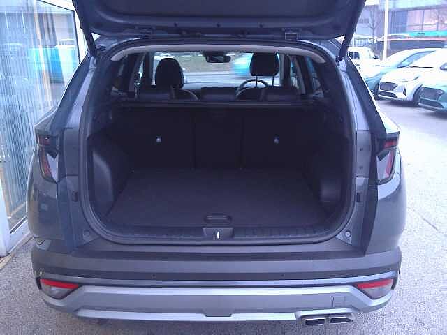 Hyundai TUCSON 1.6T Premium 5dr