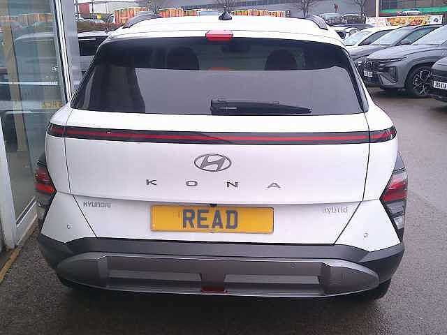 Hyundai KONA 1.6 Hybrid 129 Ultimate 5dr DCT Atlas White