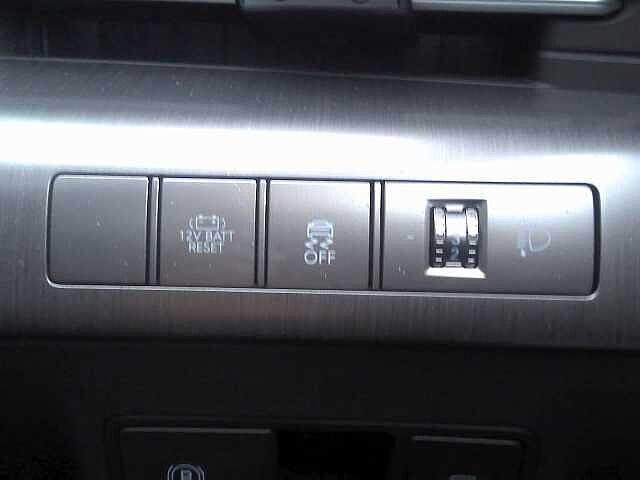 Hyundai KONA 1.6 Hybrid 129 Ultimate 5dr DCT Atlas White