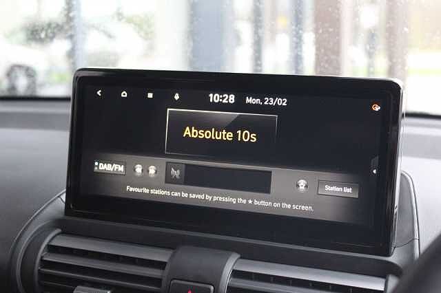 Hyundai INSTER 02 49kWh Abyss Black