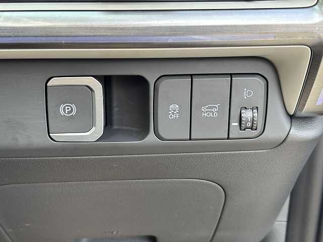 Hyundai SANTA FE Ultimate 1.6 T-GDI HEV 2WD Magnetic Force