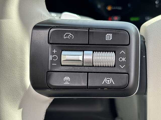 Hyundai SANTA FE Ultimate 1.6 T-GDI HEV 2WD Magnetic Force