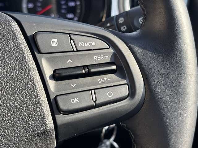 Hyundai I10 Premium 1.0 AMT Mangrove Green