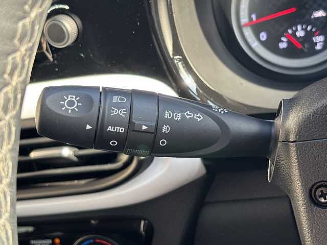 Hyundai I10 Premium 1.0 AMT Mangrove Green