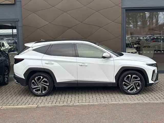 Hyundai TUCSON Ultimate 1.6 T-GDI HEV WHITE